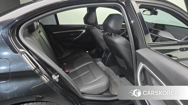 BMW 3 Series (F30) 2018 Черный из Кореи, фото 3