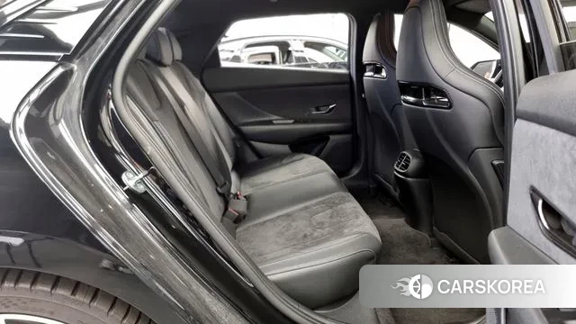 Hyundai Avante (CN7) 2022 Черный из Кореи, фото 3