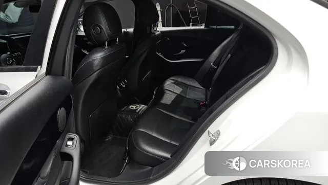 Mercedes-Benz C-Class W205 2020 Белый из Кореи, фото 3