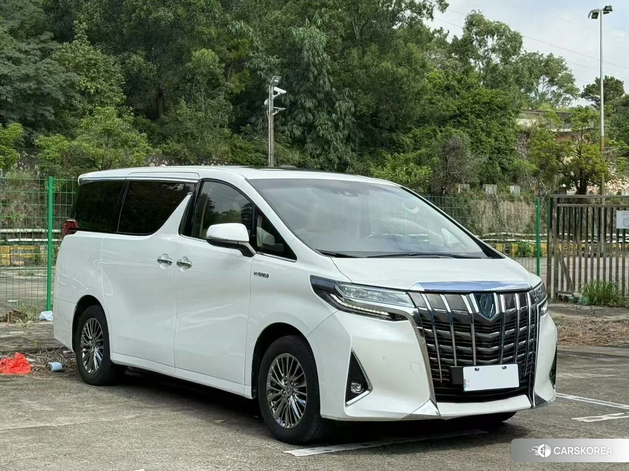 Toyota Elfa 2021 Белый из Китая, фото 3