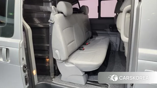 Hyundai The New Grand Starex 2020 Серебристо-серый из Кореи, фото 3