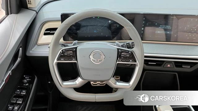 Ssangyong Torres EVX 2024 Жемчужный цвет из Кореи, фото 3