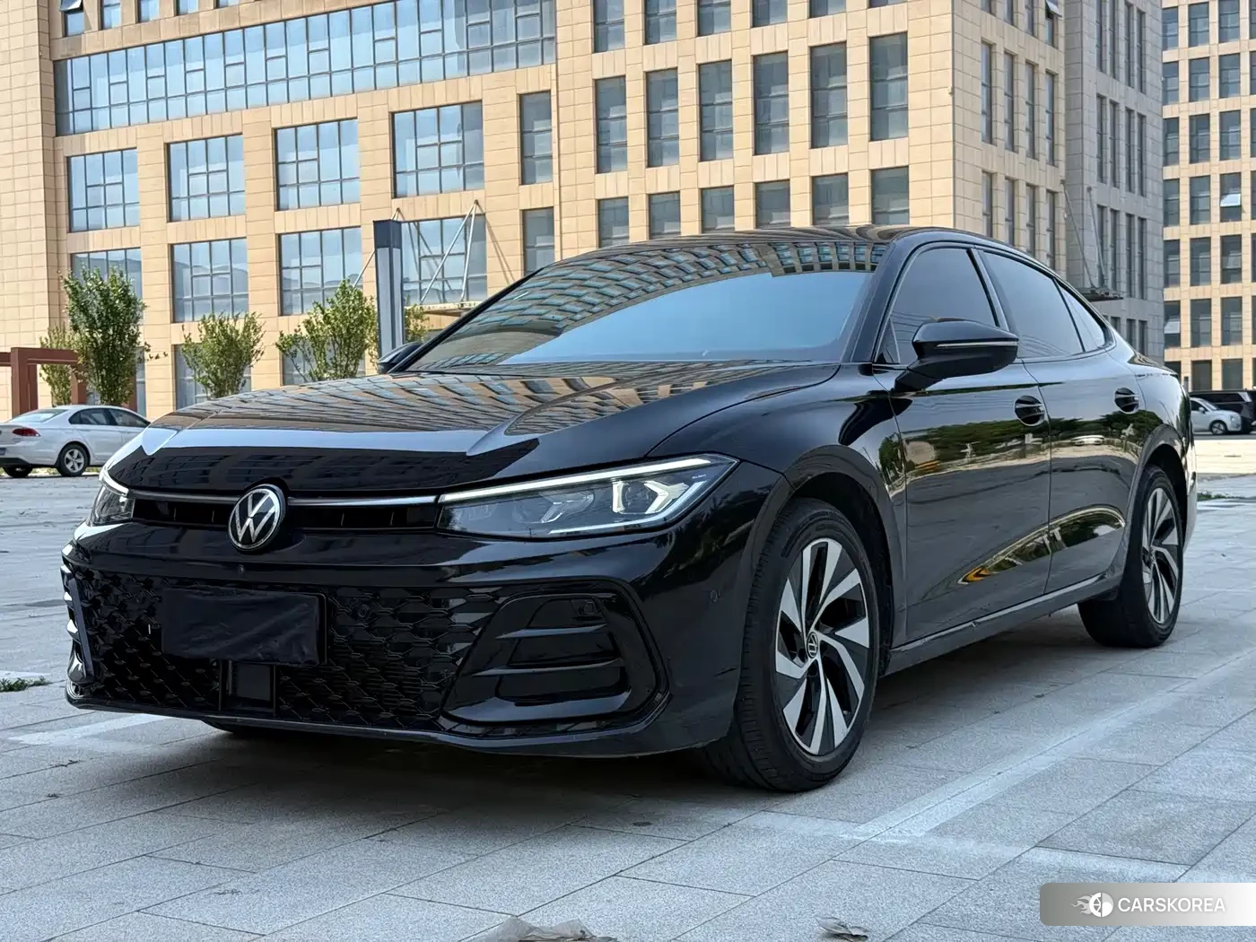 Volkswagen Passat 2024 Черный из Китая, фото 3