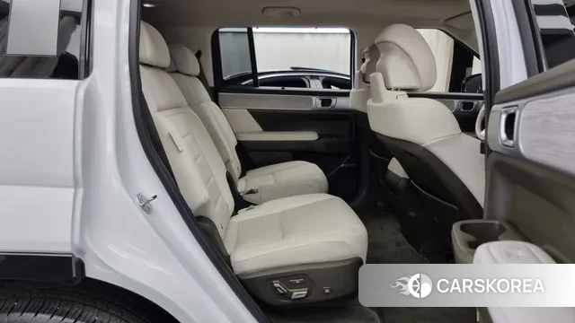 Hyundai Santa Fe (MX5) 2024 Белый из Кореи, фото 3