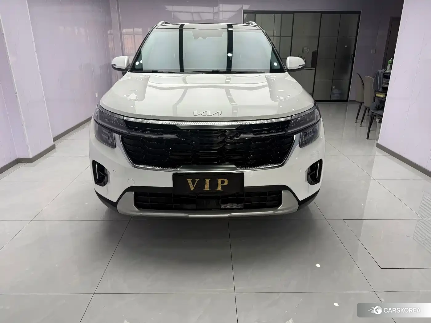 Kia Seltos 2023 Белый из Китая, фото 3