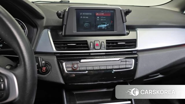 BMW 2 Series Active Tourer (F45) 2020 Серебряный из Кореи, фото 3
