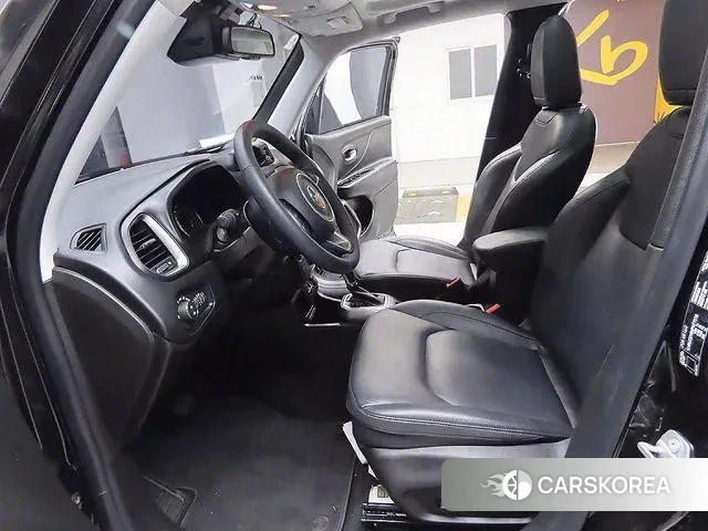 Jeep Renegade id 2905589 из Кореи 3