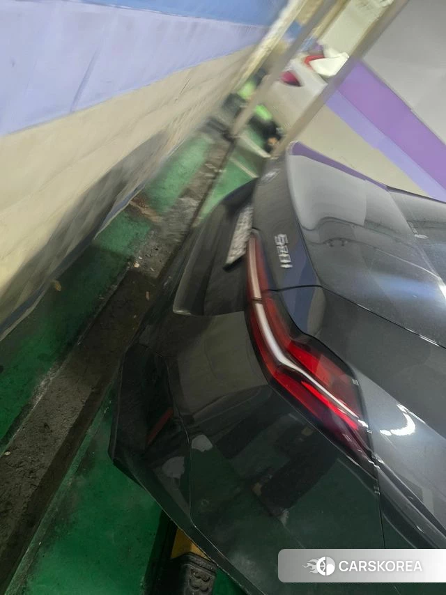 BMW 5 Series (G60) 2025 Серый из Кореи, фото 3