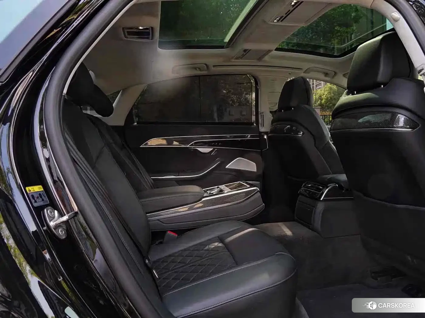 Audi S8 2021 Черный из Китая, фото 3