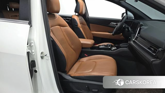 Kia Sportage 5th Generation 2021 Белый из Кореи, фото 3