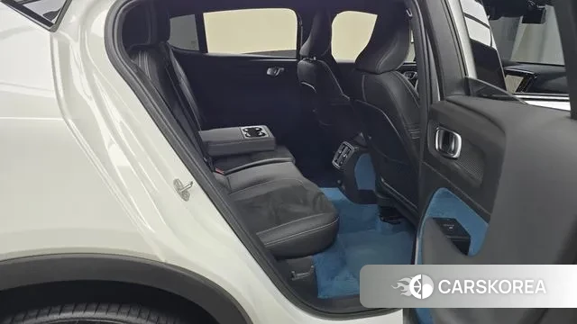 Volvo C40 Richards 2022 Белый из Кореи, фото 3