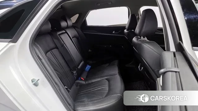 Kia The New K5 3rd generation 2024 Белый из Кореи, фото 3