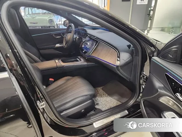 Mercedes-Benz E-Class W214 2025 Черный из Кореи, фото 3