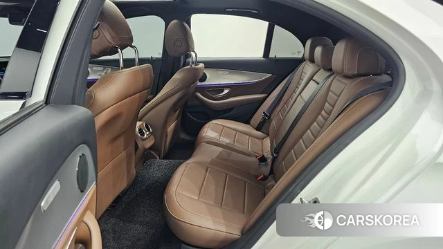 Mercedes-Benz E-Class W213 2020 Белый из Кореи, фото 3