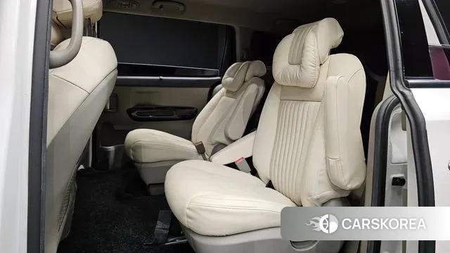Kia All New Carnival 2018 Белый из Кореи, фото 3