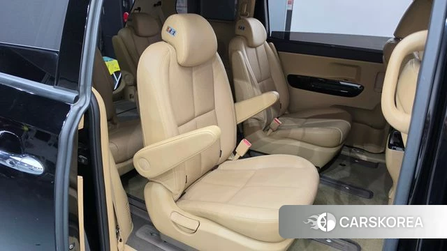 Kia The New Carnival 2018 Черный из Кореи, фото 3