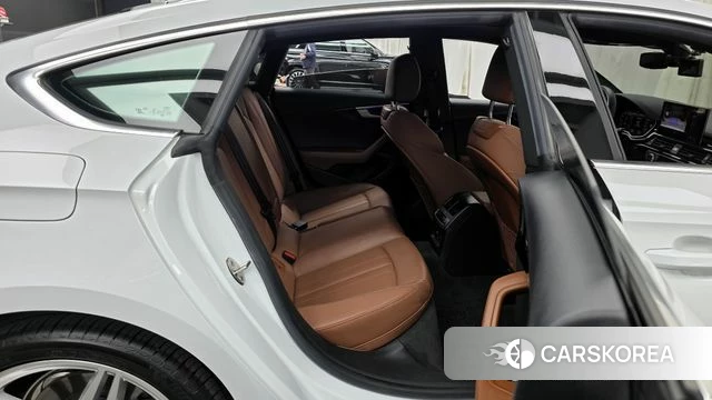 Audi A5 (F5) 2021 Белый из Кореи, фото 3