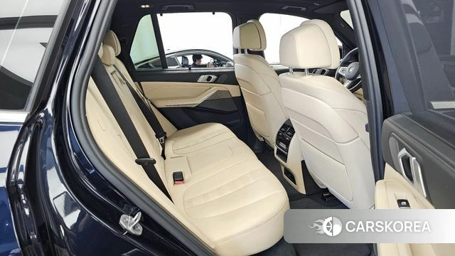 BMW X5 (G05) 2021 Черный из Кореи, фото 3