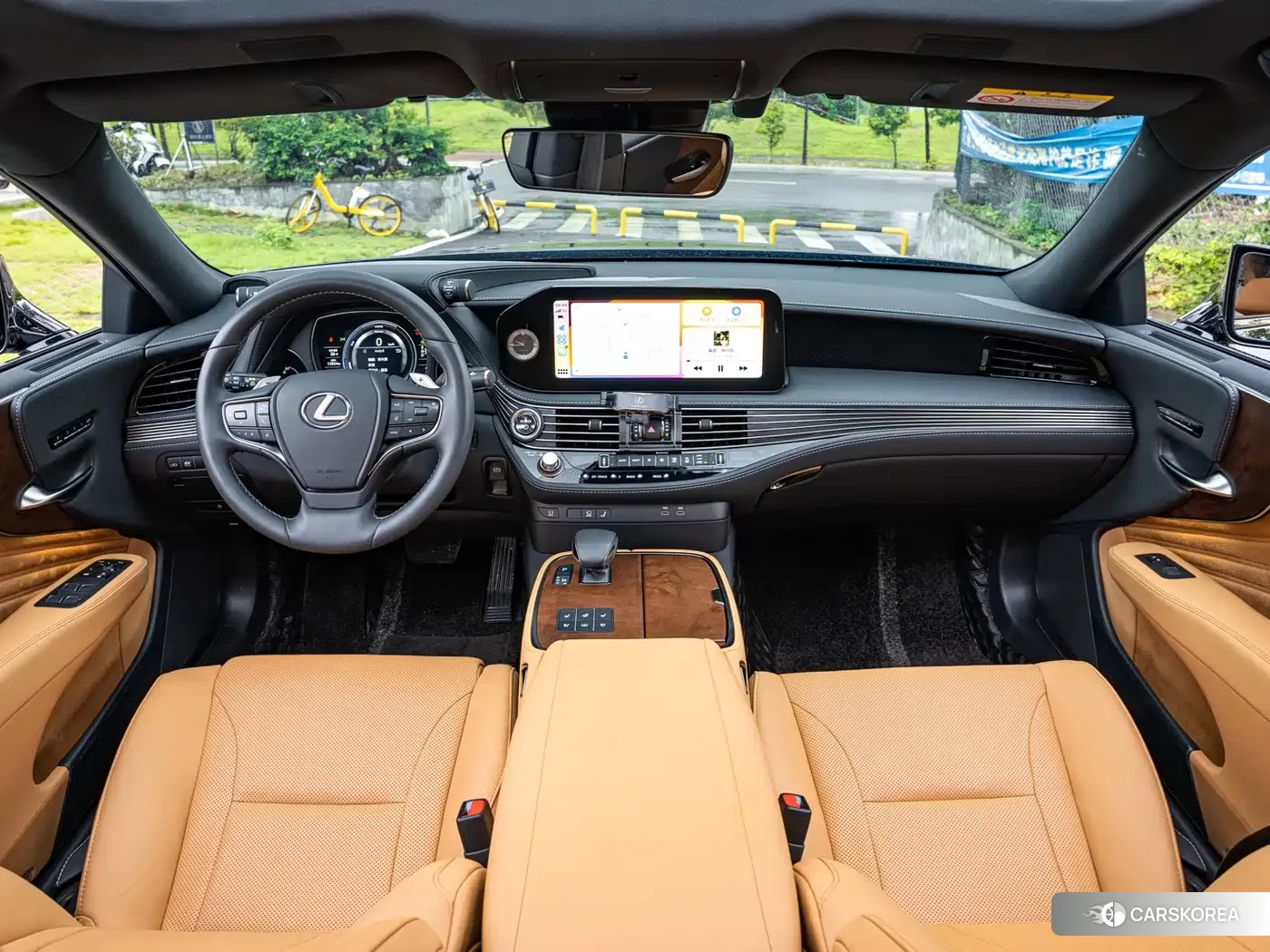 Lexus LS 2023 Черный из Китая, фото 3