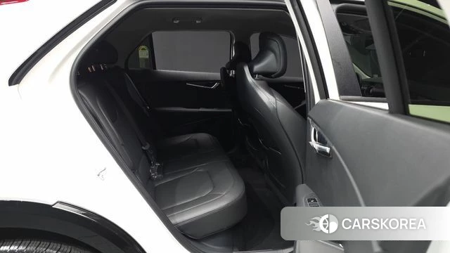 Kia Di Ol Nu Niro 2025 Белый из Кореи, фото 3