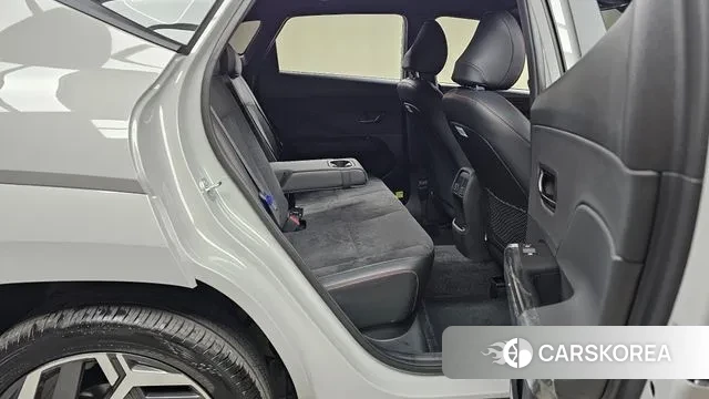 Hyundai Kona (SX2) 2025 Серебристо-серый из Кореи, фото 3