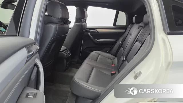 BMW X4 (F26) 2018 Белый из Кореи, фото 3