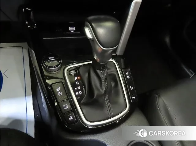 Kia Seltos 2021 Черный из Кореи, фото 3