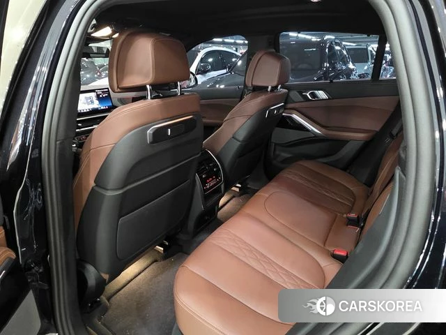 BMW X6 (G06) 2025 Черный из Кореи, фото 3