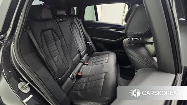 BMW X4 (G02) 2023 Черный из Кореи, фото 3