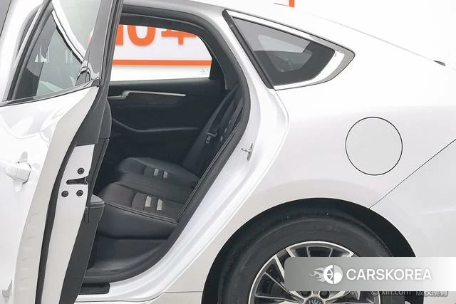 BYD Qin Pro DM 2019 Белый из Китая, фото 3