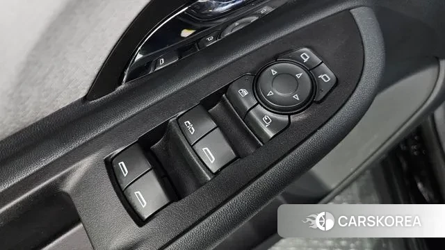 Chevrolet (GM Daewoo) Bolt EV 2020 Черный из Кореи, фото 3