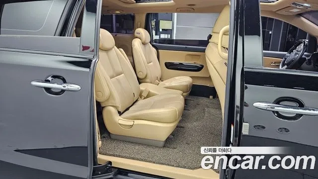 Kia The New Carnival 2018 Черный из Кореи, фото 3