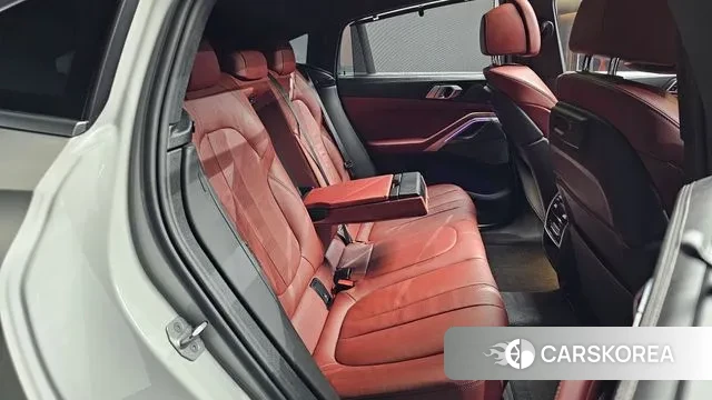 BMW X6 (G06) 2021 Белый из Кореи, фото 3