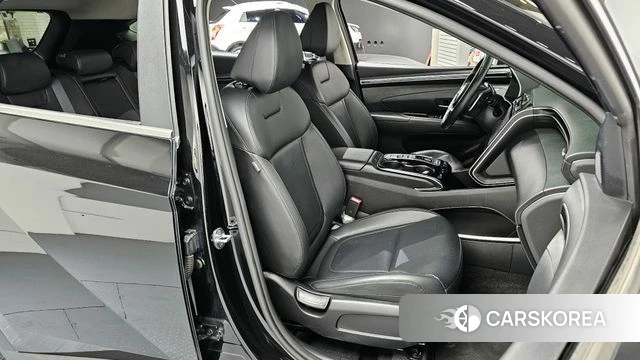 Hyundai Tucson (NX4) 2021 Черный из Кореи, фото 3