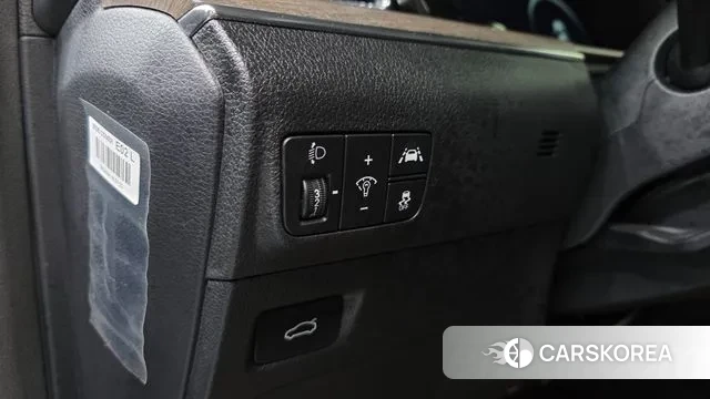 Kia K5 3rd generation 2023 Серый из Кореи, фото 3