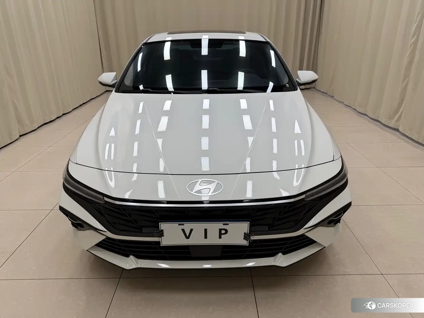 Hyundai Elantra 2024 Белый из Китая, фото 3