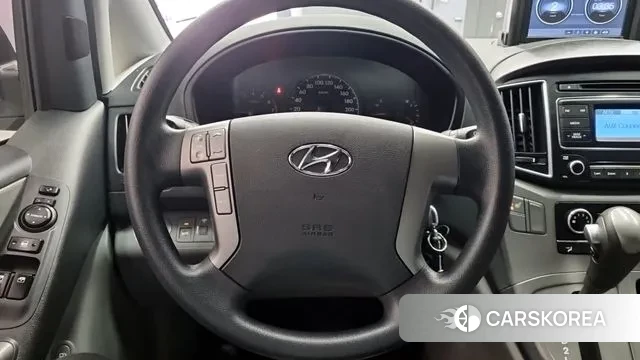 Hyundai The New Grand Starex 2018 Черный из Кореи, фото 3