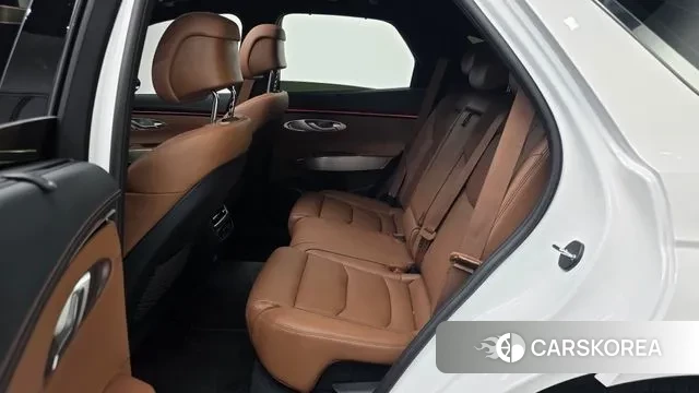 Genesis GV70 2025 Белый из Кореи, фото 3