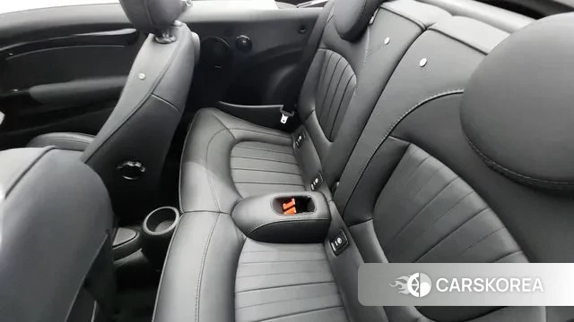 Mini Cooper S Convertible 2023 Белый из Кореи, фото 3