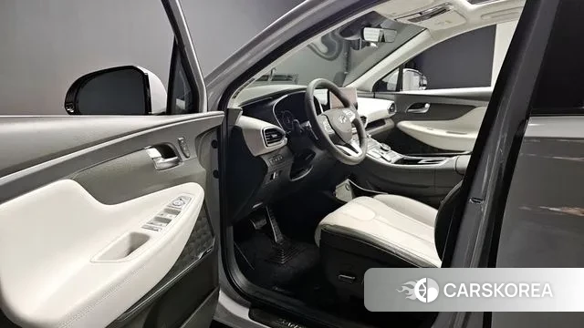 Hyundai The New Santa Fe 2021 Белый из Кореи, фото 3