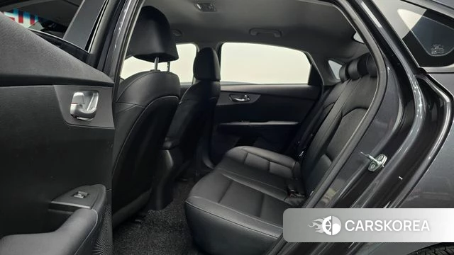 Kia The New K3 2nd generation 2022 Серый из Кореи, фото 3