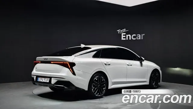 Kia The New K5 3rd generation 2024 Белый из Кореи, фото 3