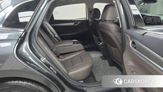 Hyundai The New Grandeur IG Hybrid 2023 Серый из Кореи, фото 3