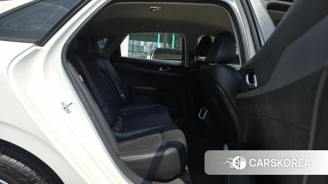 Kia K5 3rd generation 2021 Белый из Кореи, фото 3