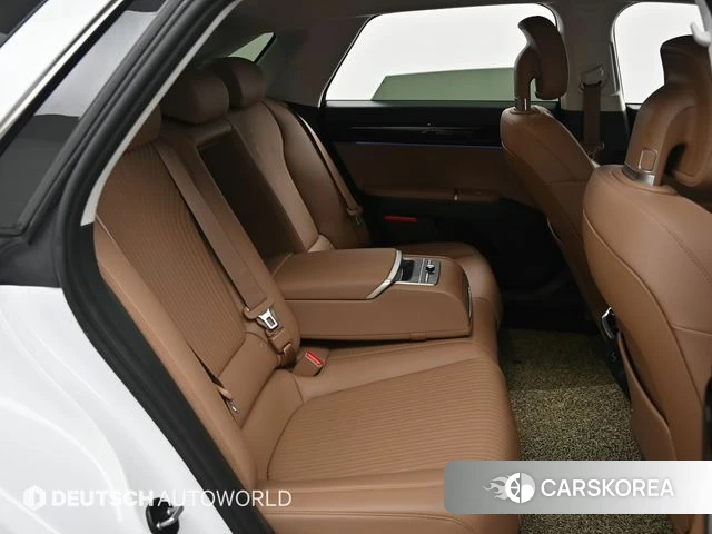 Hyundai Grandeur (GN7) 2023 Белый из Кореи, фото 3