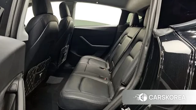 Tesla Model Y 2021 Черный из Кореи, фото 3