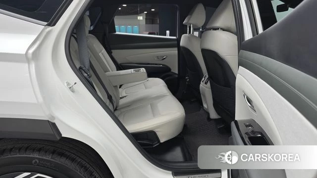 Hyundai The New Tucson (NX4) 2024 Белый из Кореи, фото 3