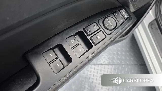 Hyundai Avante AD 2018 Серебристо-серый из Кореи, фото 3