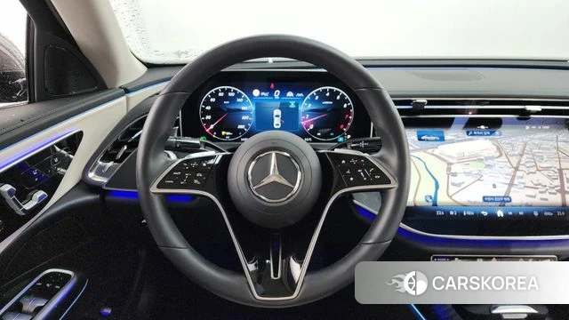 Mercedes-Benz E-Class W214 2024 Серый из Кореи, фото 3