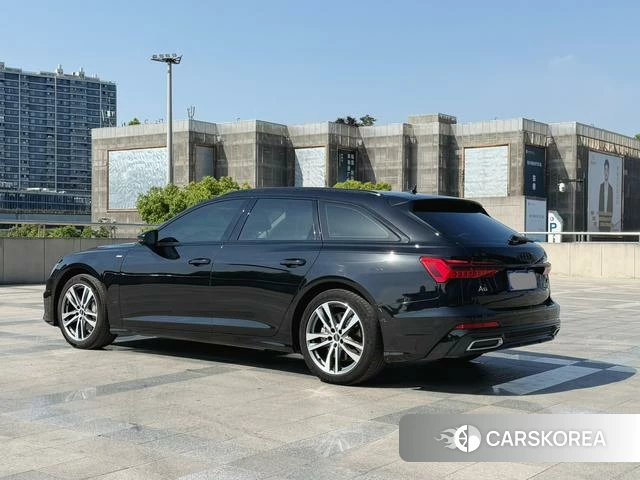Audi A6 (import) 2021 Черный из Китая, фото 3